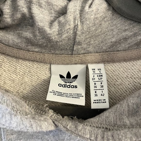 adidas Sweatshirt - Picture 2 of 2